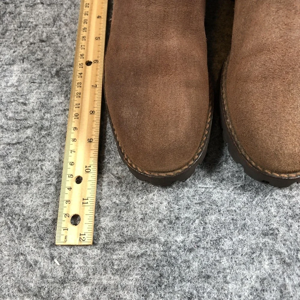 Timberland Ankle Boots Womens 8 M Brown Suede Lug Sole‎ Italy